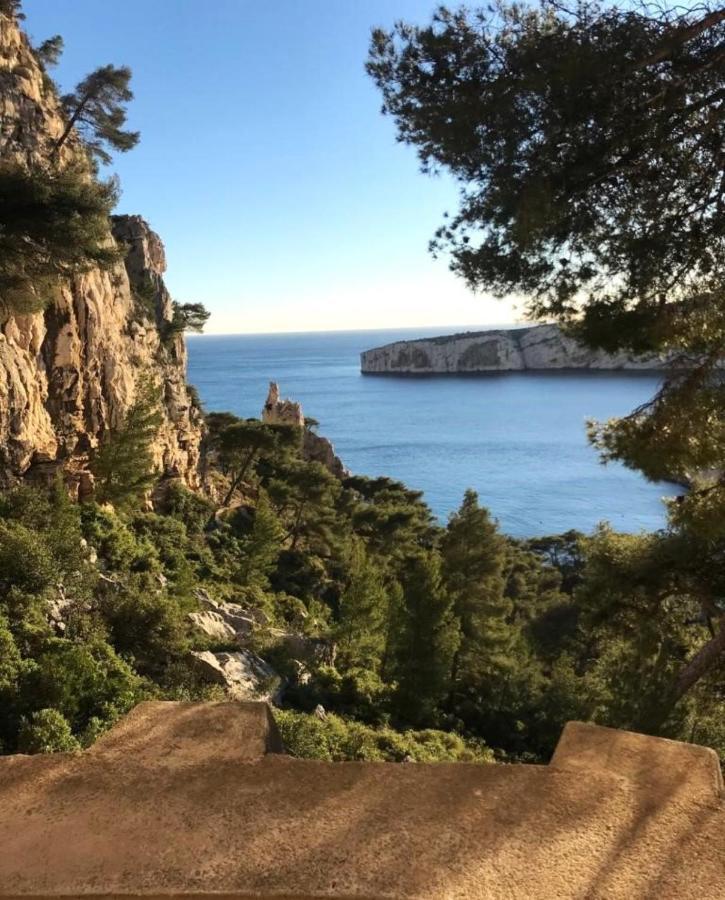 Le Sept Charmant Studio Aux Portes Des Calanques Cassis Exterior photo